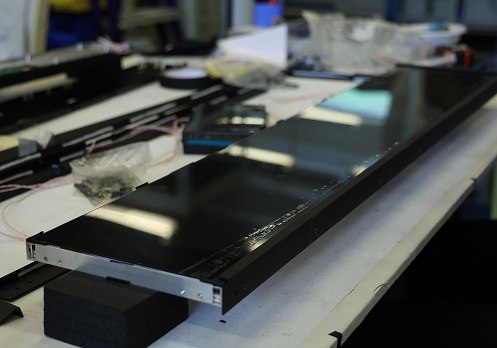 производство узких дисплеев